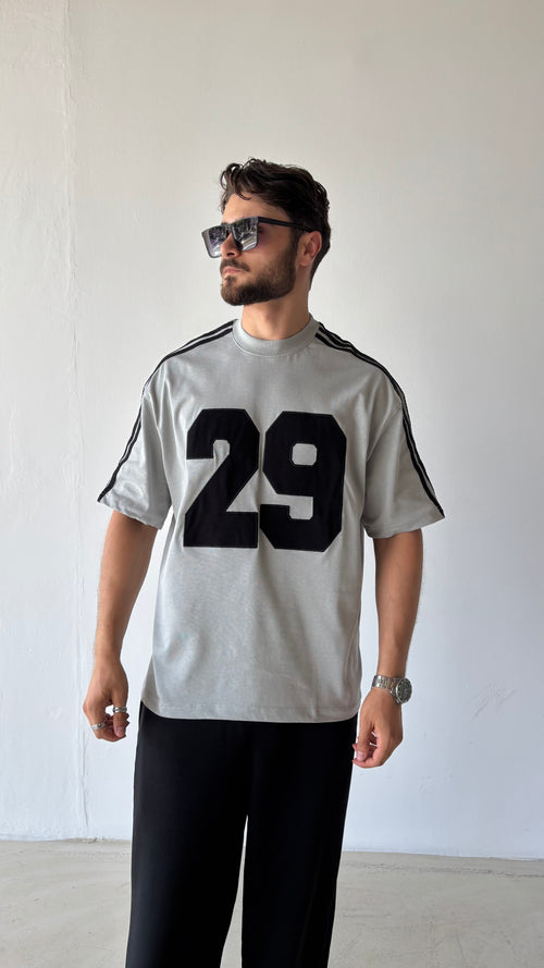 29 Dört Çizgili