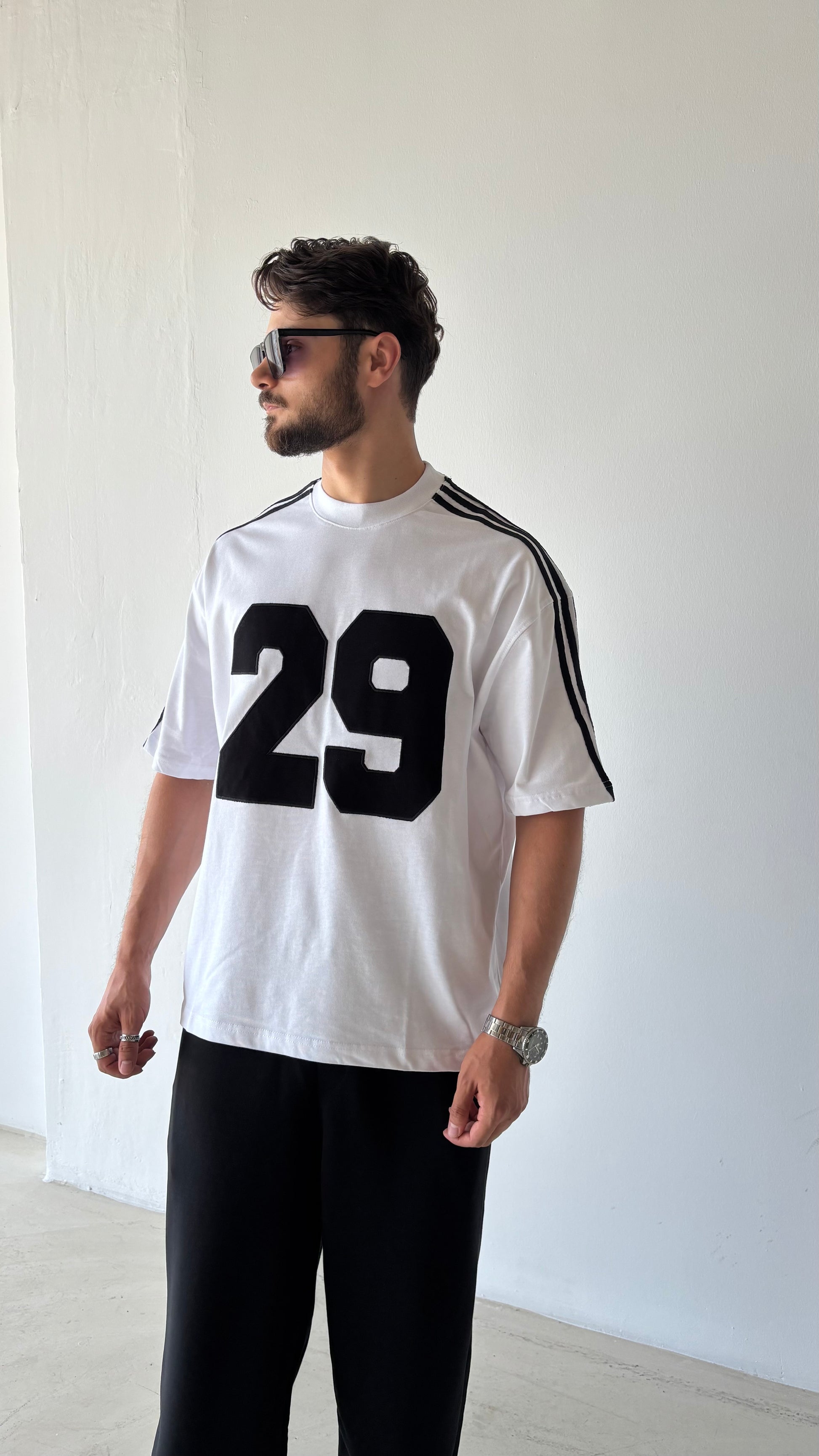 29 Dört Çizgili