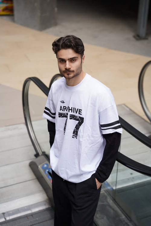 Archive 77 Retro Varsity Çift Kol Görünümlü Oversize T-Shirt