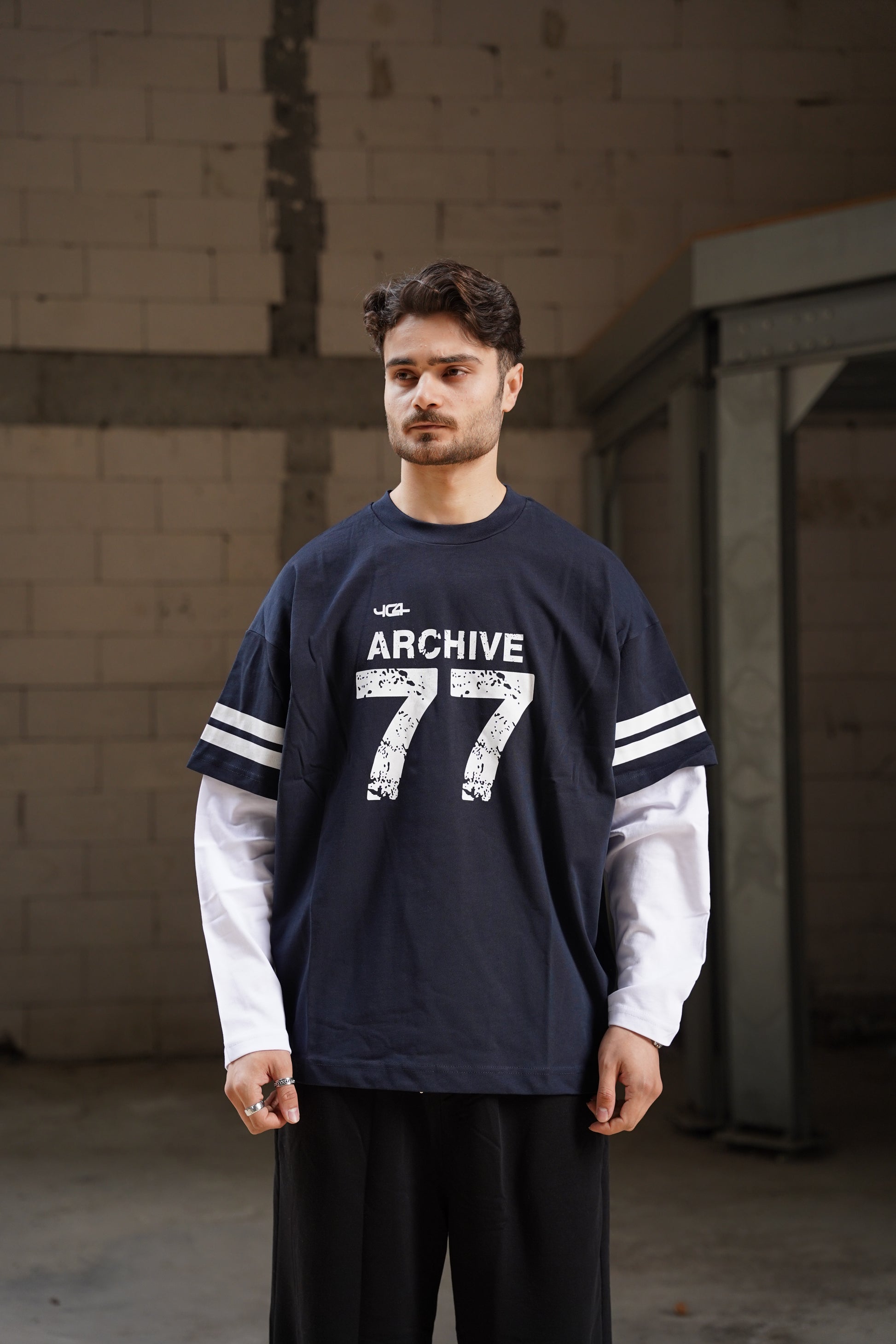 Archive 77 Retro Varsity Çift Kol Görünümlü Oversize T-Shirt